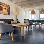 Gruppenhaus Wiesengeflüster S4 - In Randlage Mit Sauna Und Kamin * Röbel