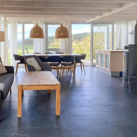 Ferienhaus Gruppenhaus Wiesengeflüster S4 - In Randlage Mit Sauna Und Kamin