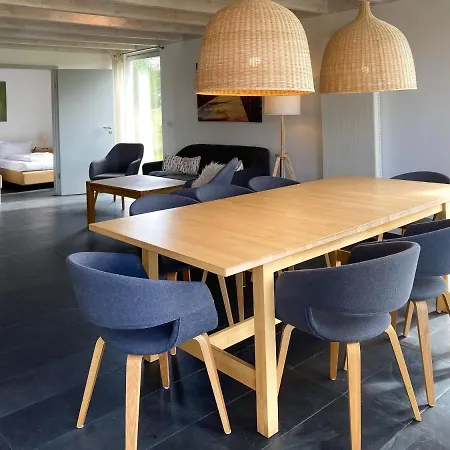 Gruppenhaus Wiesengefluester S4 - In Randlage Mit Sauna Und Kamin Holiday home *