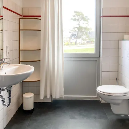 Gruppenhaus Wiesengeflüster S4 - In Randlage Mit Sauna Und Kamin * Röbel