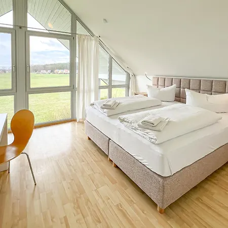 Gruppenhaus Wiesengeflüster S4 - In Randlage Mit Sauna Und Kamin * Röbel