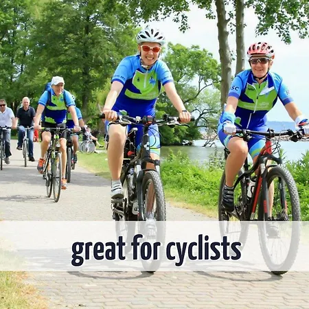 Gruppenhaus Wiesengefluester S4 - In Randlage Mit Sauna Und Kamin Prázdninový dům