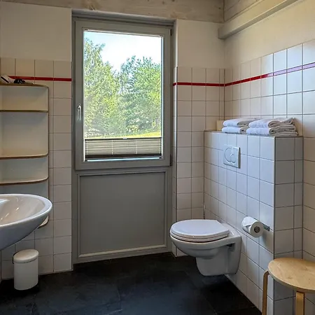 Gruppenhaus Wiesengeflüster S4 - In Randlage Mit Sauna Und Kamin Ferienhaus Röbel