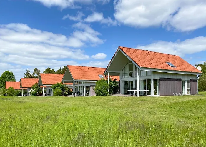 بيت للعطل Gruppenhaus Wiesengefluester S4 - In Randlage Mit Sauna Und Kamin Röbel