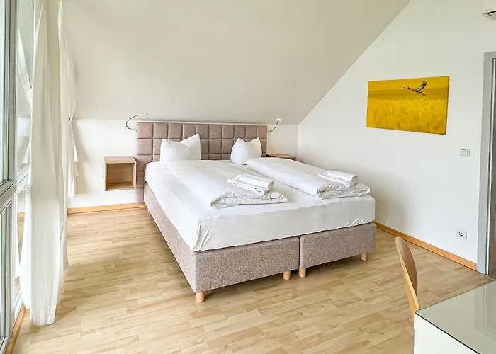 بيت للعطل Gruppenhaus Wiesengefluester S4 - In Randlage Mit Sauna Und Kamin Röbel